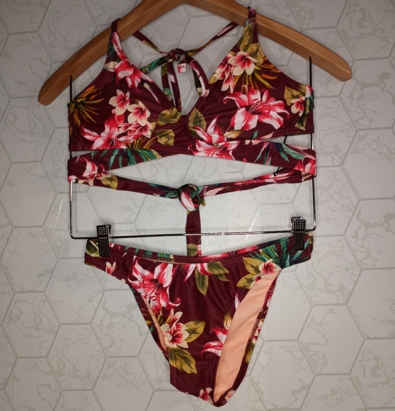 Shade & Shore Other - Shade & Shore wrap halter plum floral bikini set